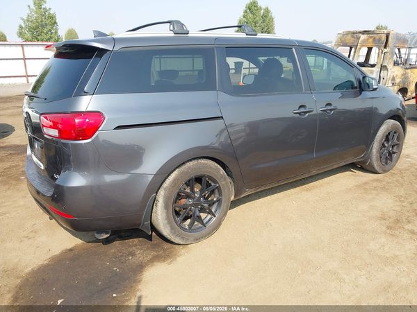 2018 KIA SEDONA LX
