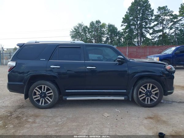 2017 TOYOTA 4RUNNER SR5