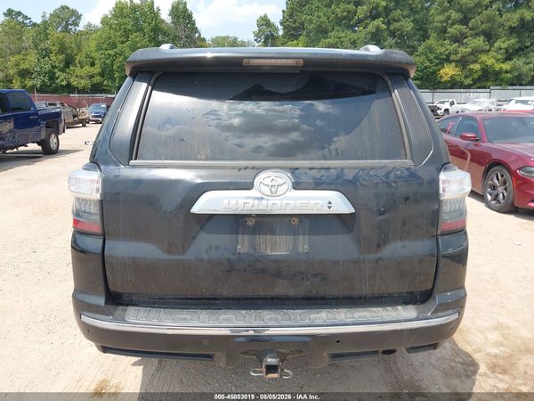 2017 TOYOTA 4RUNNER SR5