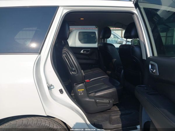 2019 NISSAN PATHFINDER SL