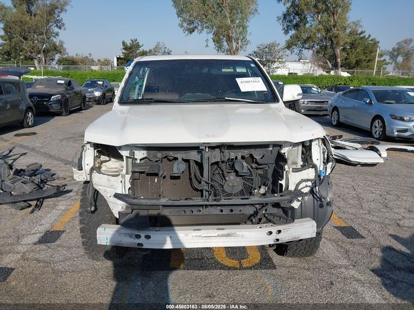 2019 TOYOTA LAND CRUISER V8