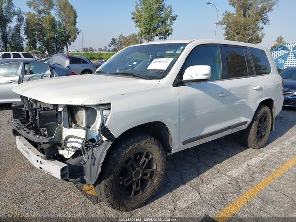 2019 TOYOTA LAND CRUISER V8