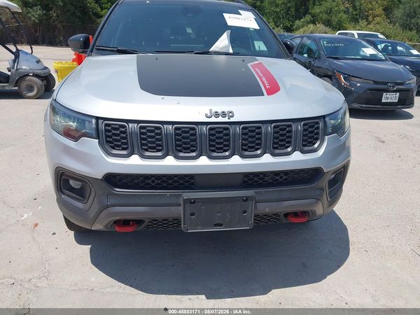 2025 JEEP COMPASS TRAILHAWK 4X4