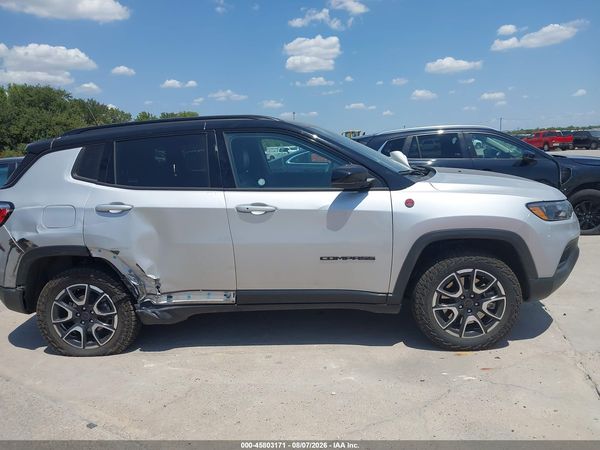 2025 JEEP COMPASS TRAILHAWK 4X4