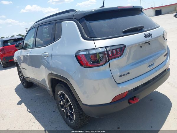 2025 JEEP COMPASS TRAILHAWK 4X4