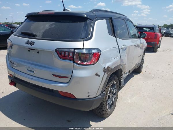 2025 JEEP COMPASS TRAILHAWK 4X4