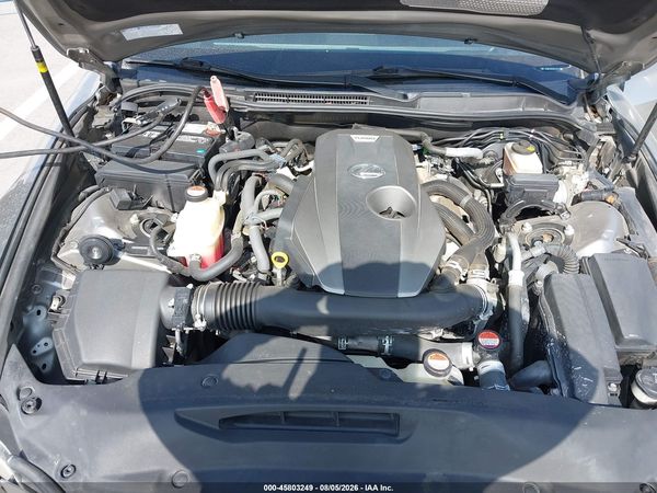 2016 LEXUS IS 200T