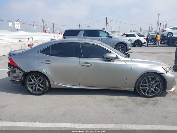 2016 LEXUS IS 200T