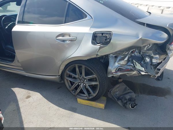 2016 LEXUS IS 200T