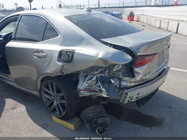 2016 LEXUS IS 200T
