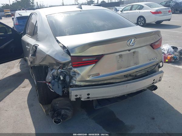 2016 LEXUS IS 200T
