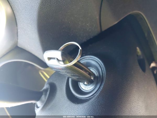 2016 KIA SORENTO 2.4L LX