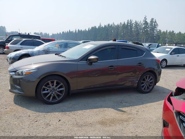 2018 MAZDA MAZDA3 TOURING