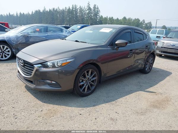 2018 MAZDA MAZDA3 TOURING