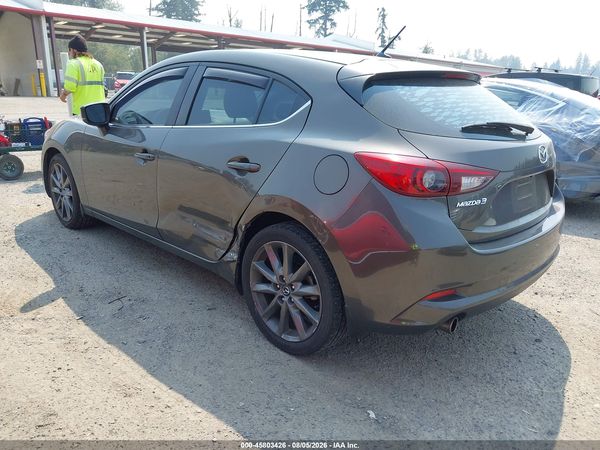 2018 MAZDA MAZDA3 TOURING