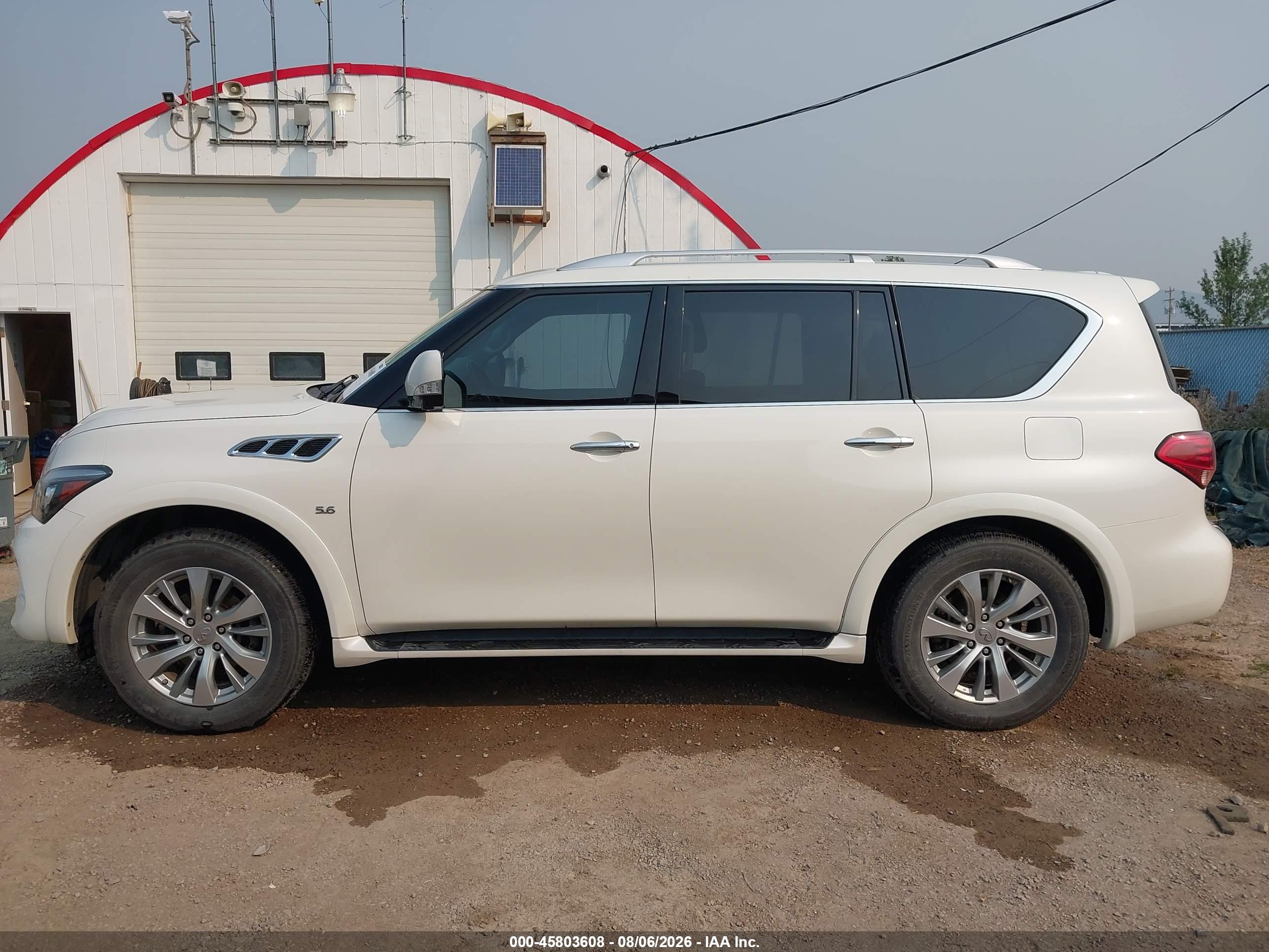 2017 INFINITI QX80
