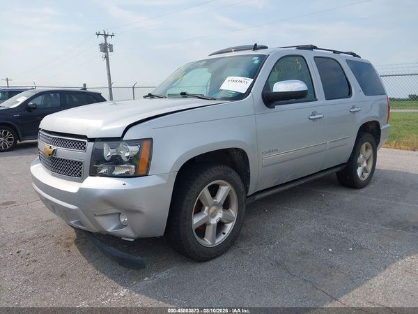 2013 CHEVROLET TAHOE — I2