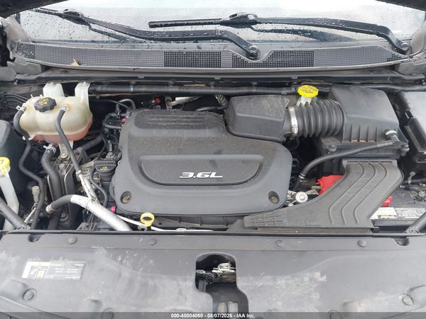 2018 CHRYSLER PACIFICA TOURING L — I10