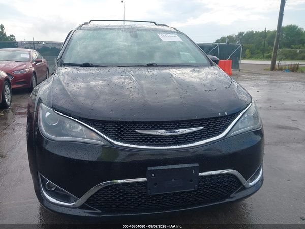 2018 CHRYSLER PACIFICA TOURING L — I115