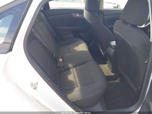 2019 KIA FORTE LXS