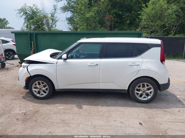 2022 KIA SOUL