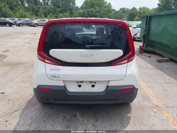 2022 KIA SOUL LX