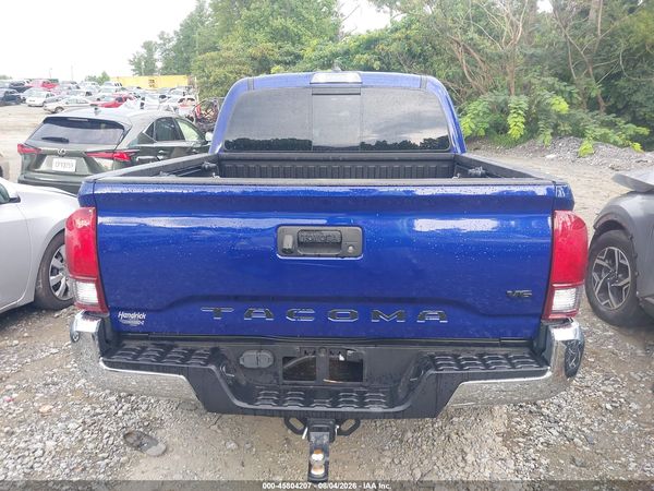 2022 TOYOTA TACOMA SR5 V6