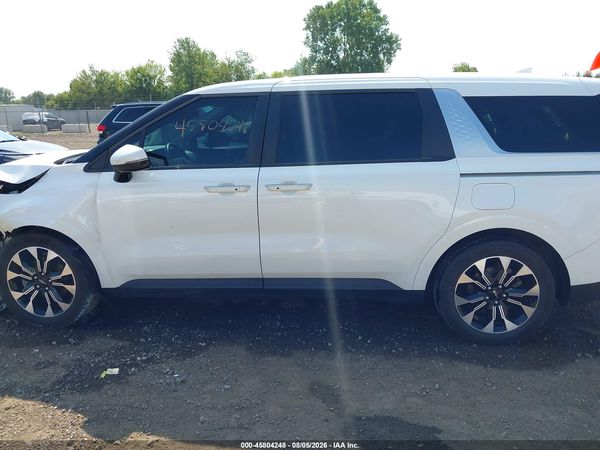 2022 KIA CARNIVAL MPV