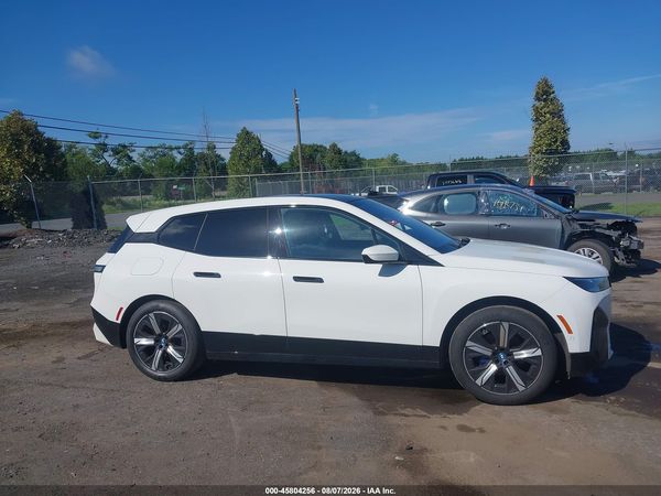 2023 BMW IX XDRIVE50