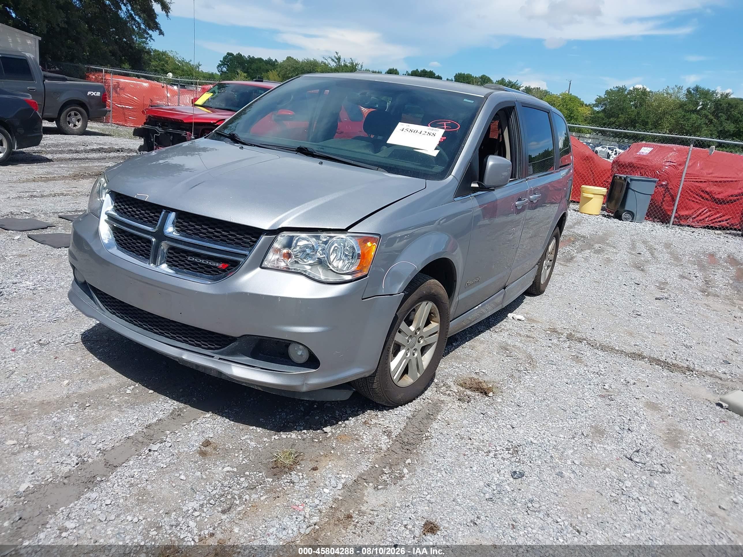 2018 DODGE GRAND CARAVAN SXT — I2