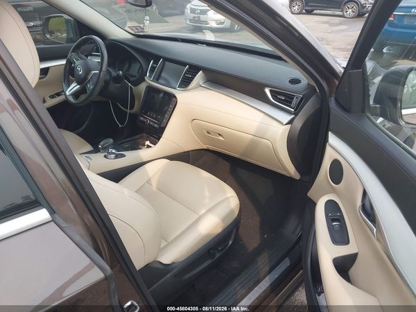 2019 INFINITI QX50 LUXE