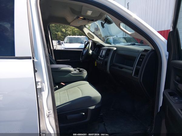 2020 RAM 1500 CLASSIC TRADESMAN  4X4 5'7 BOX
