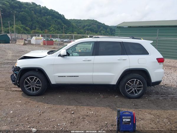 2020 JEEP GRAND CHEROKEE LAREDO E 4X4