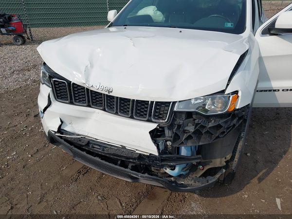 2020 JEEP GRAND CHEROKEE LAREDO E 4X4