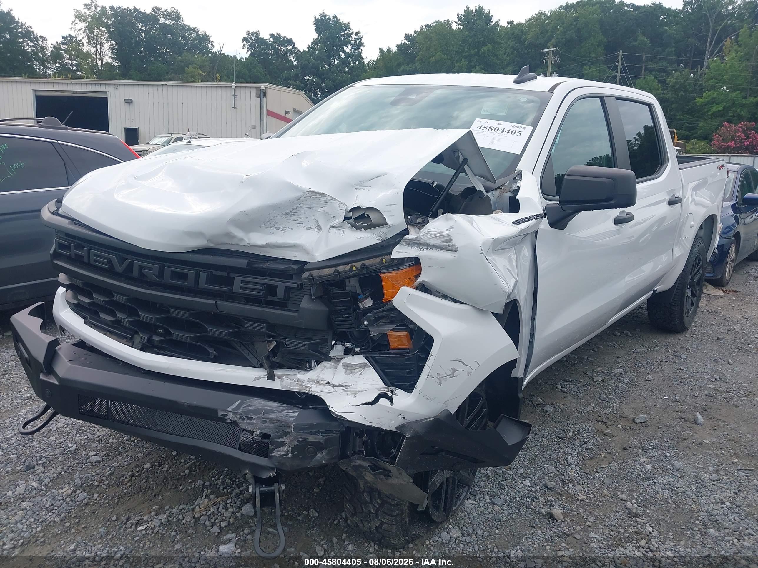 2023 CHEVROLET SILVERADO 1500 4WD  SHORT BED CUSTOM — I2