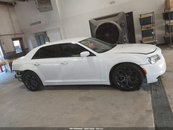 2019 CHRYSLER 300 300S