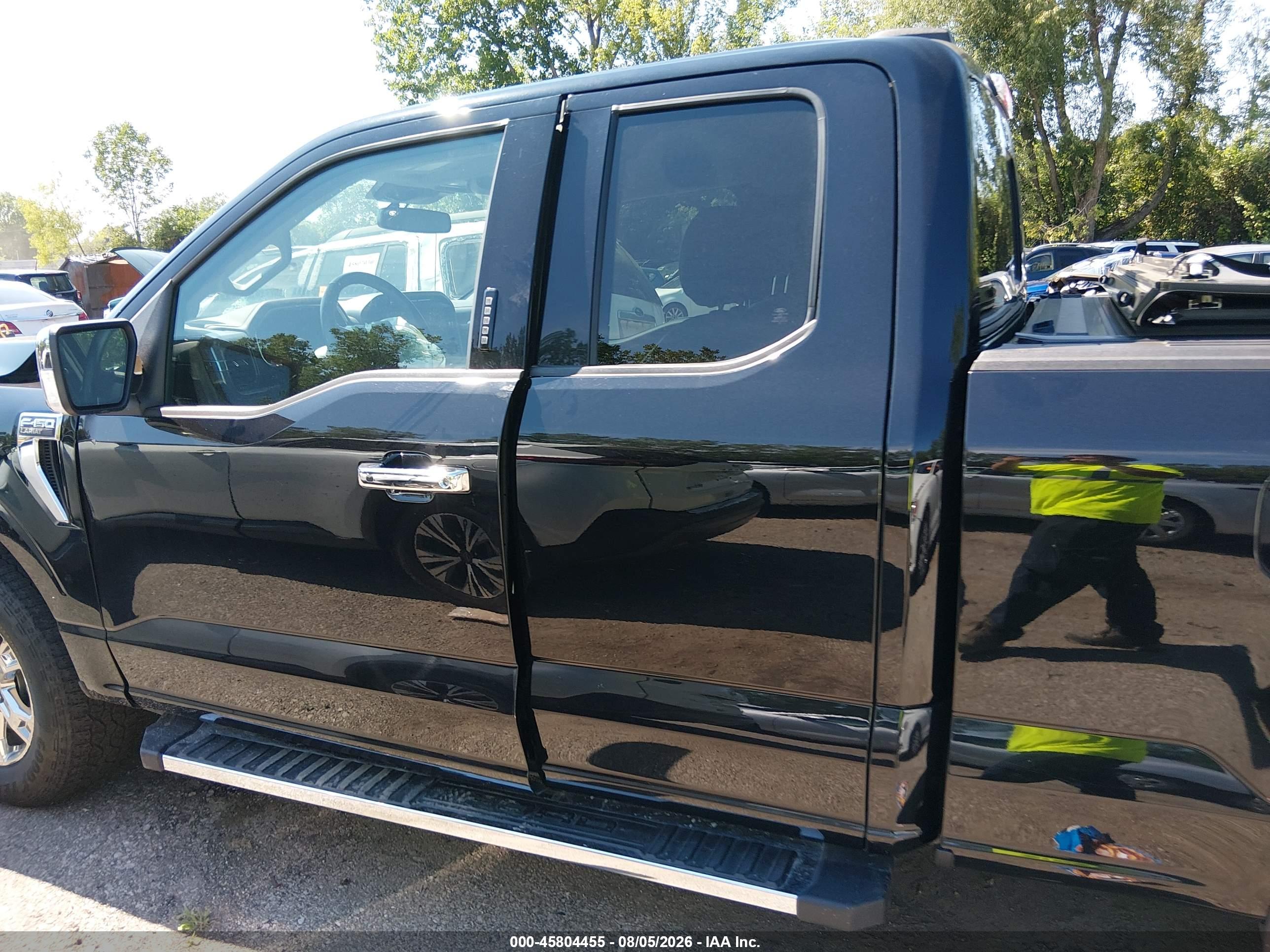 2021 FORD F-150 LARIAT