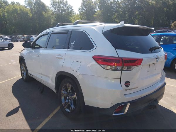 2017 TOYOTA HIGHLANDER LIMITED PLATINUM