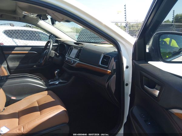 2017 TOYOTA HIGHLANDER LIMITED PLATINUM