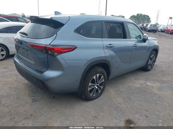 2020 TOYOTA HIGHLANDER XLE