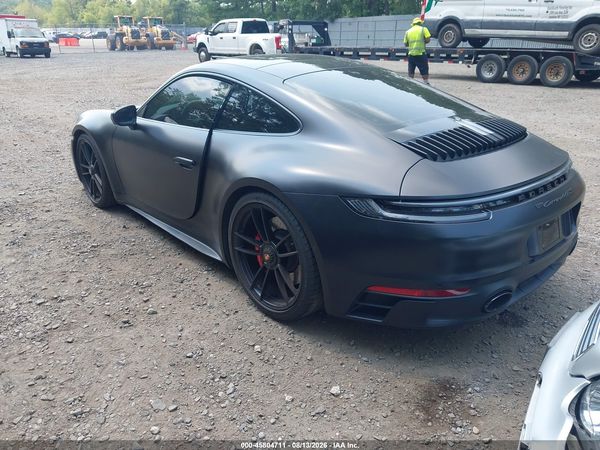 2022 PORSCHE 911