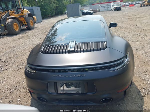 2022 PORSCHE 911