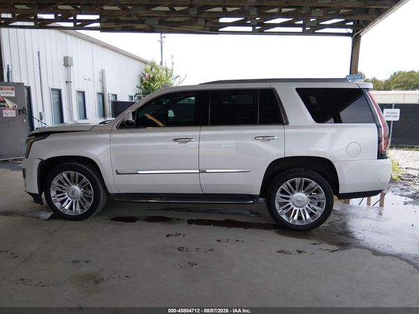 2017 CADILLAC ESCALADE LUXURY