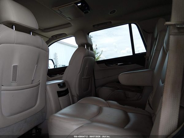 2017 CADILLAC ESCALADE LUXURY