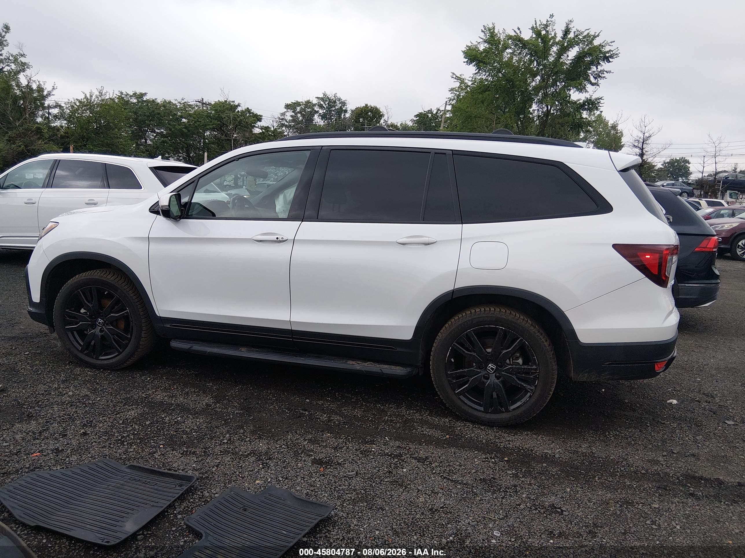 2022 HONDA PILOT AWD BLACK EDITION