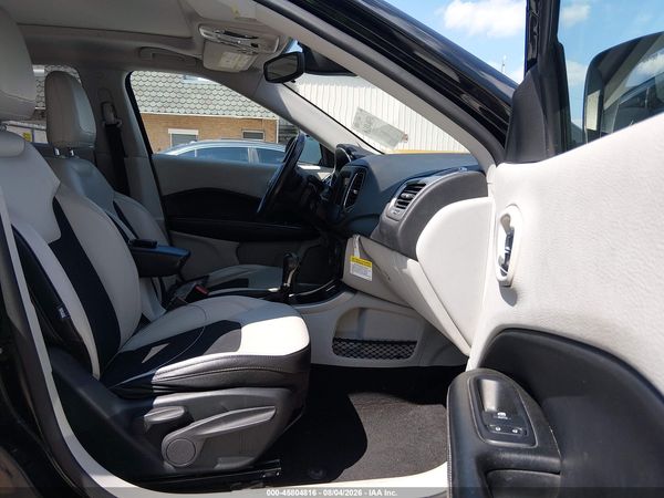 2019 JEEP COMPASS SUN AND WHEEL FWD