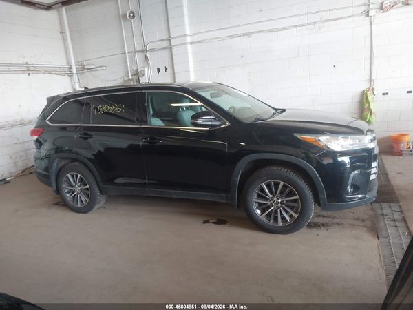2019 TOYOTA HIGHLANDER XLE