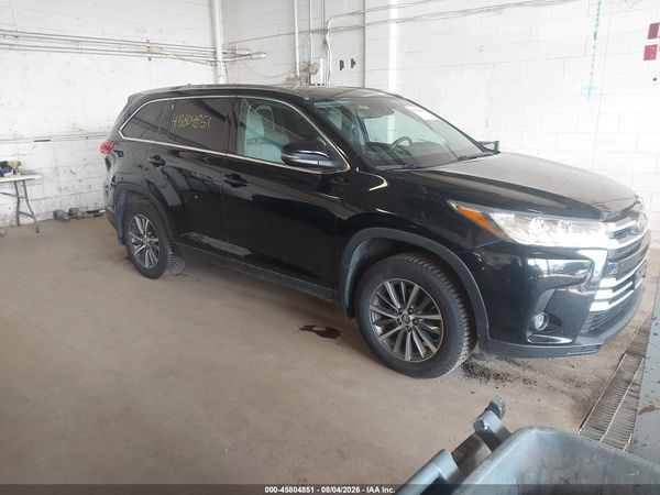 2019 TOYOTA HIGHLANDER XLE