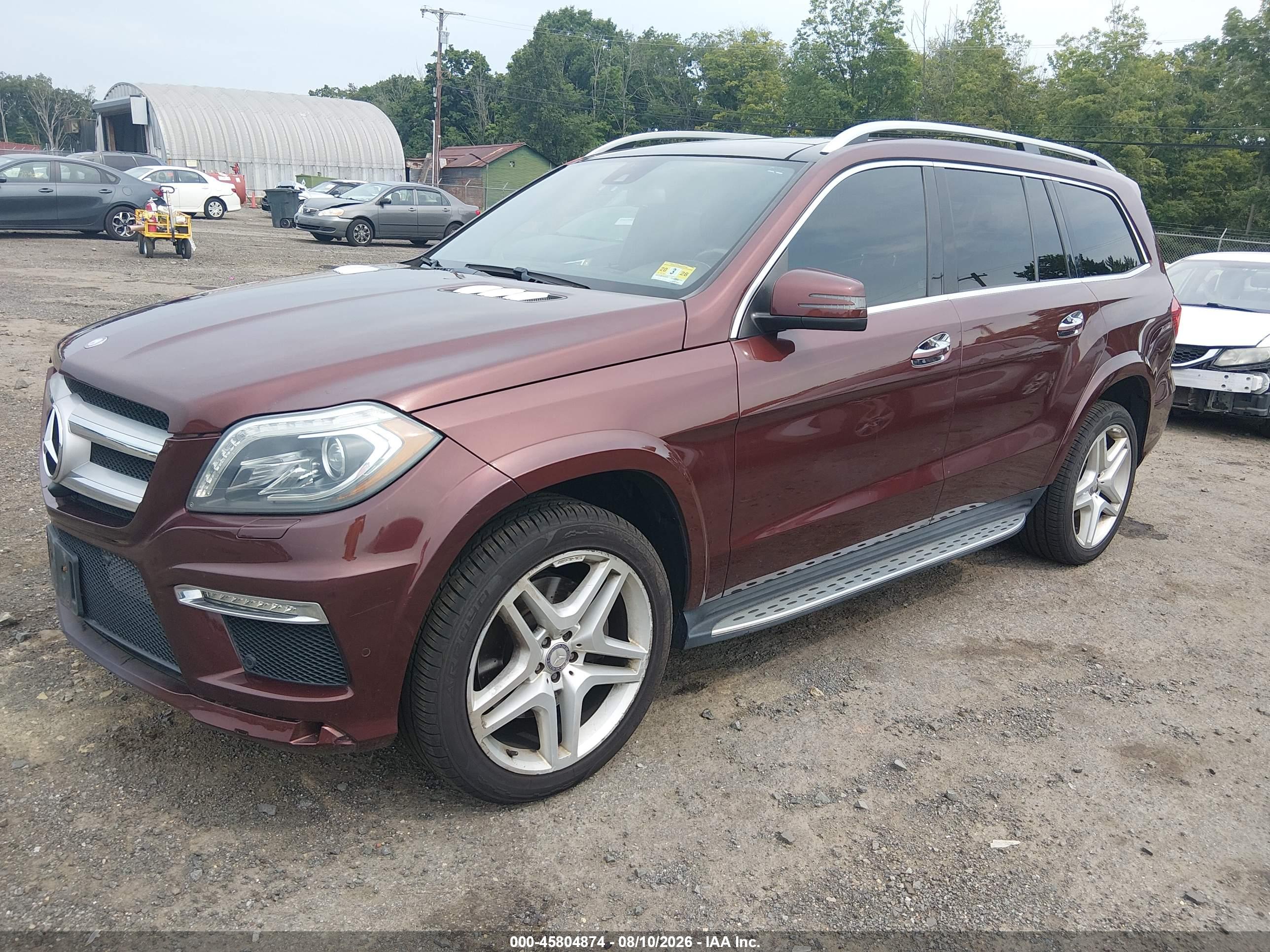 2015 MERCEDES-BENZ GL 550 4MATIC