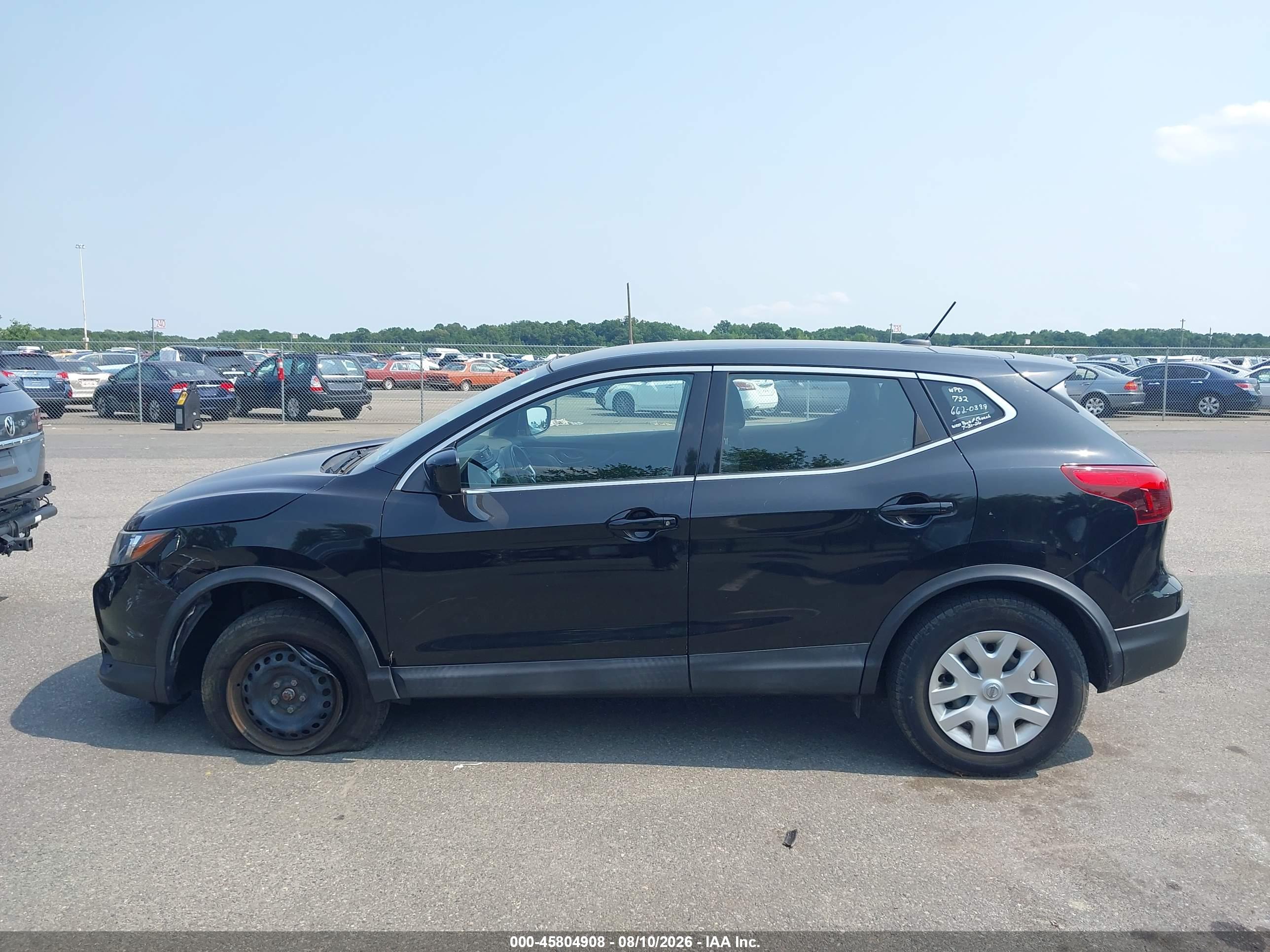 2018 NISSAN ROGUE SPORT S
